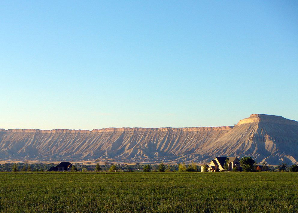We have the world's largest flat-top mountain